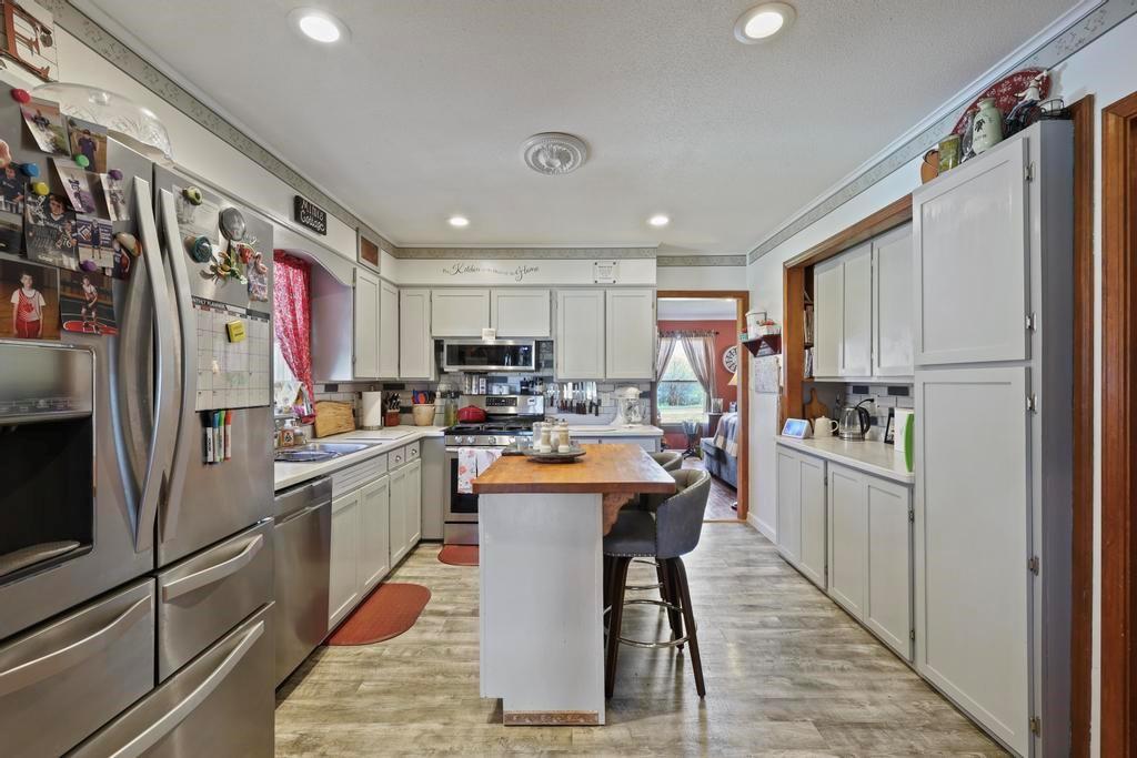 2286 Jayhawk Road Fort Scott, KS 66701 - Photo 10 of 47