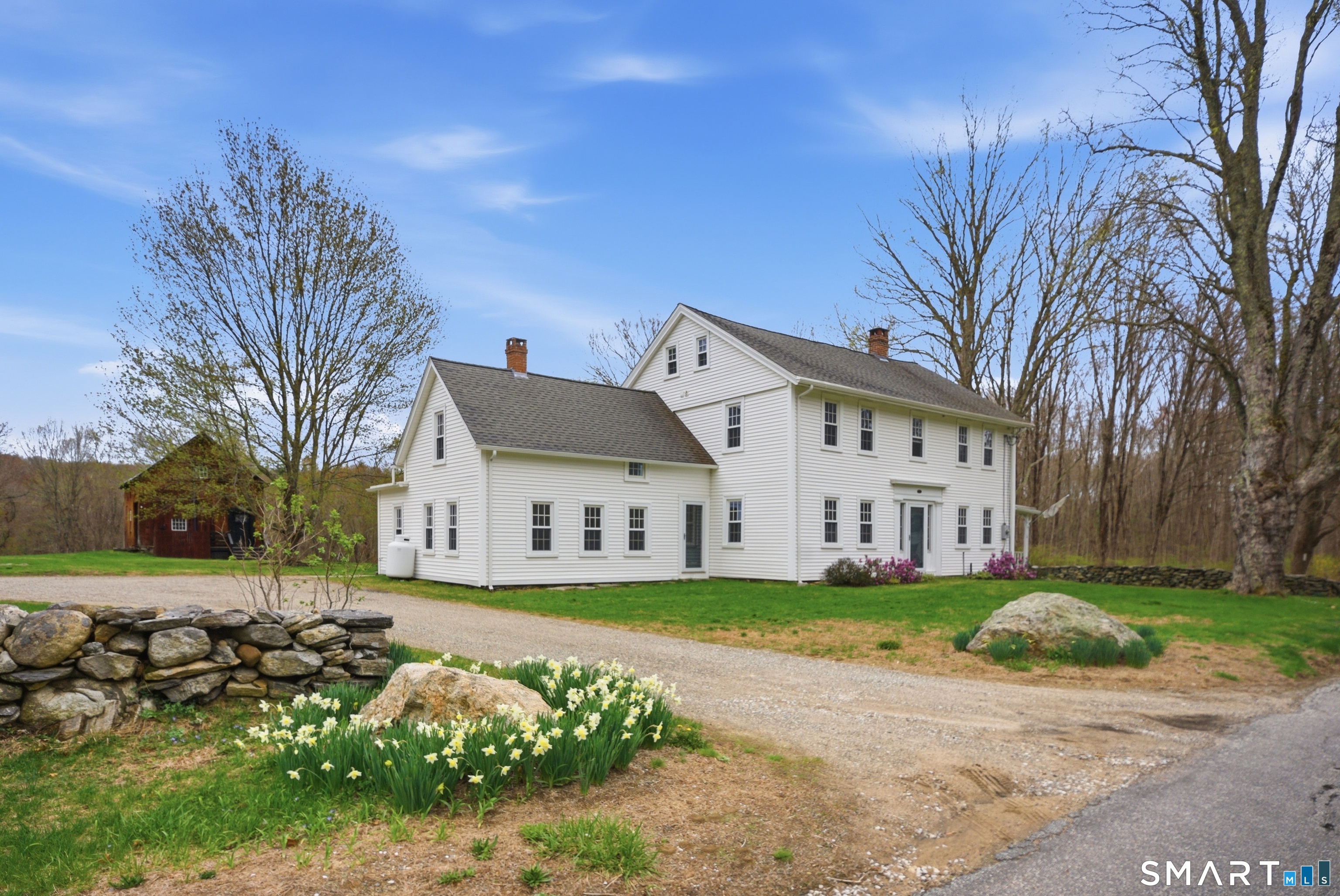 18 Bates Road Chaplin, CT 06235 - Photo 2 of 31