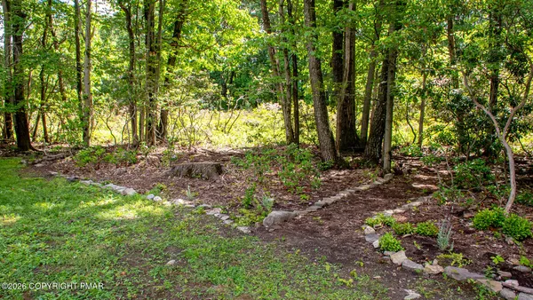 $375,000 | 31 Seneca Road, Mount Pocono, PA 18344