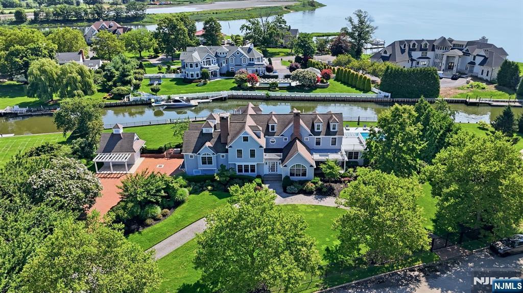 13 Rivers Edge Drive Rumson, NJ 07760 - Photo 5 of 50 Gallery Image 5