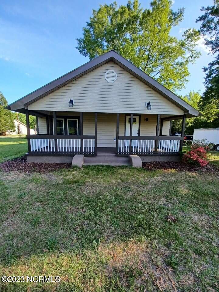 678 East Washington Street Extension Rockingham, NC 28379 - Photo 1 of 30 front