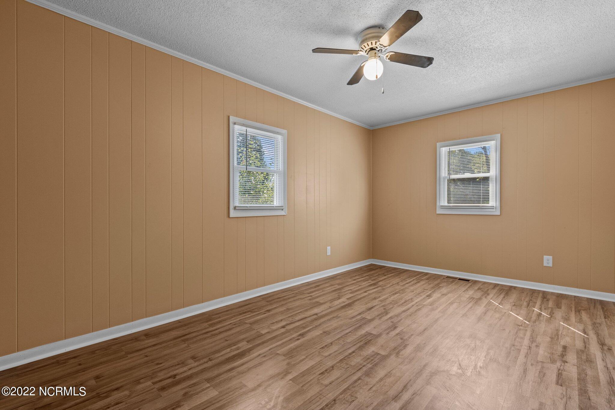 678 East Washington Street Extension Rockingham, NC 28379 - Photo 18 of 30 Bedroom 2