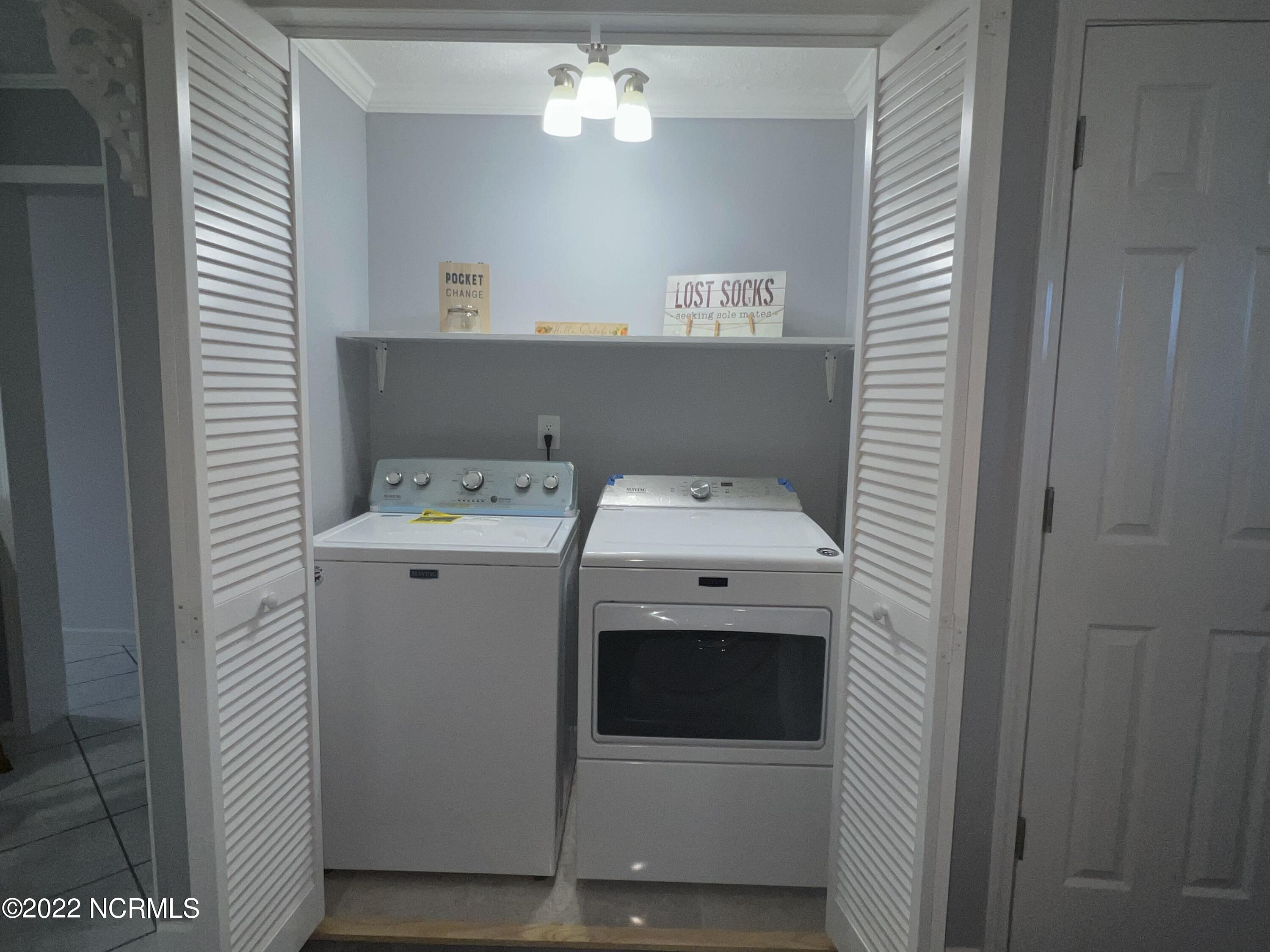 678 East Washington Street Extension Rockingham, NC 28379 - Photo 5 of 30 Laundry