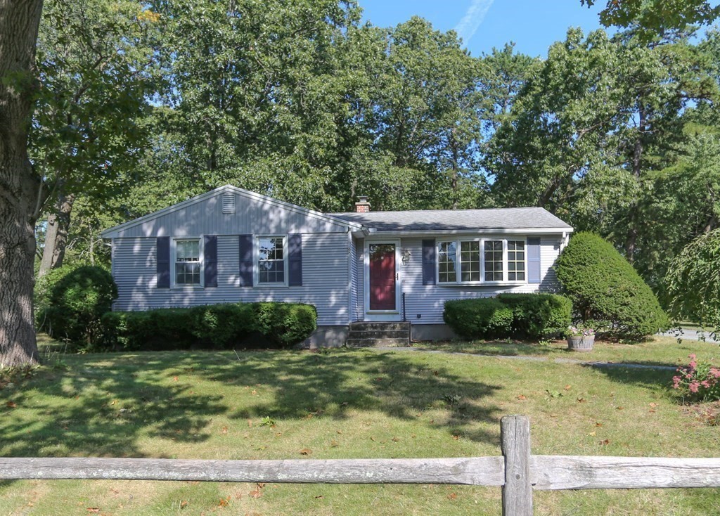 68 Ridge Road South Hadley, MA 01075 - Photo 2 of 30 Gallery Image 2