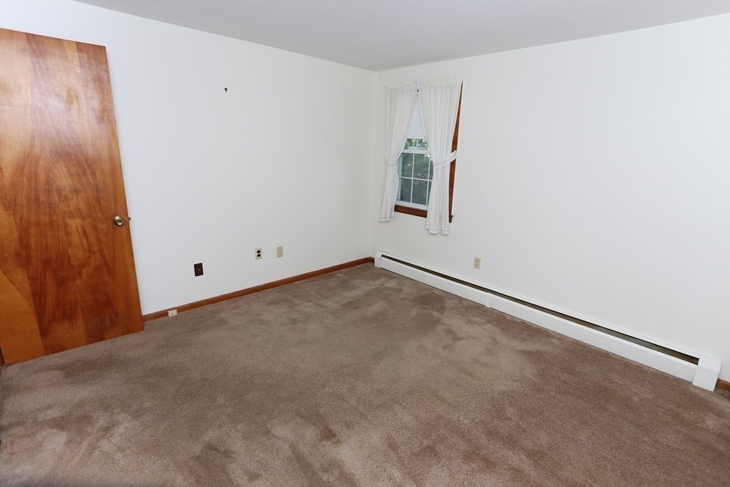 68 Ridge Road South Hadley, MA 01075 - Photo 25 of 30 Gallery Image 25