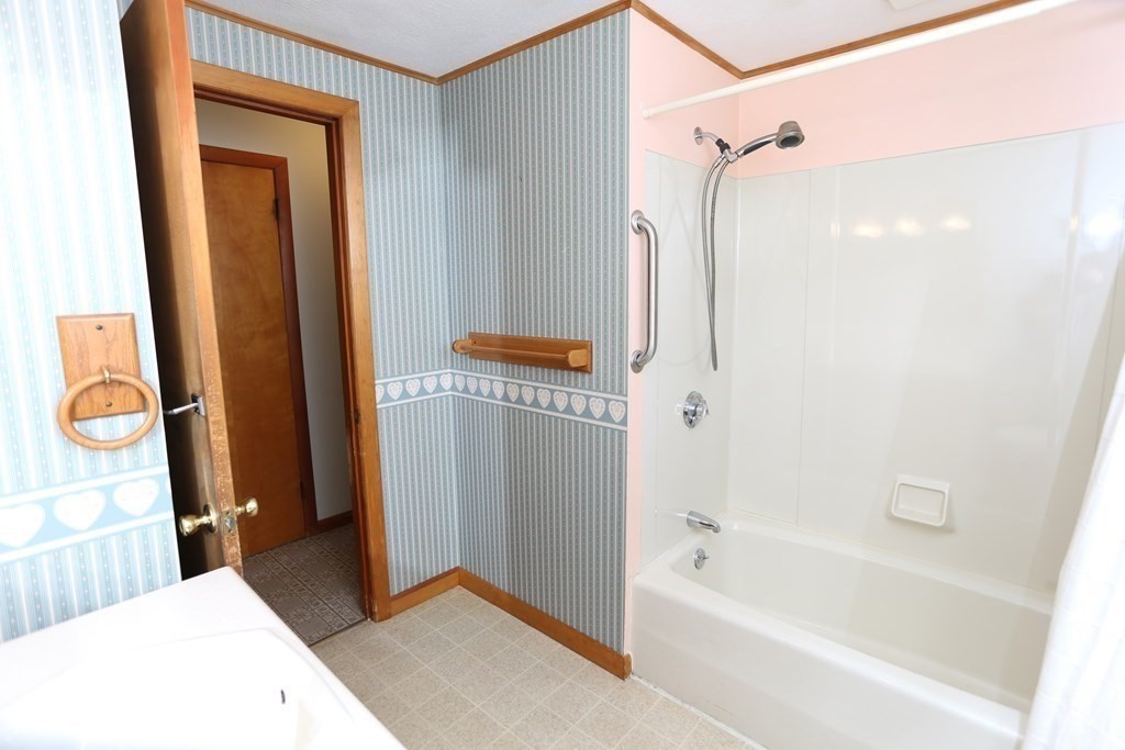 68 Ridge Road South Hadley, MA 01075 - Photo 29 of 30 Gallery Image 29