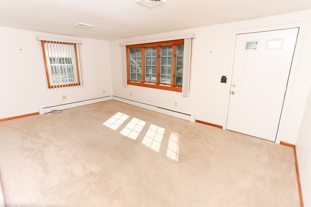 68 Ridge Road South Hadley, MA 01075 - Photo 10 of 30 Gallery Image 10