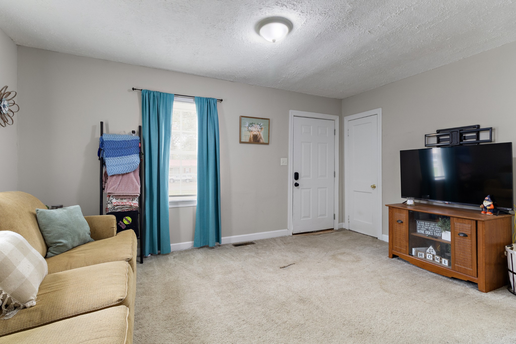 335 Oakwood Road Tullahoma, TN 37388 - Photo 3 of 19 Gallery Image 3