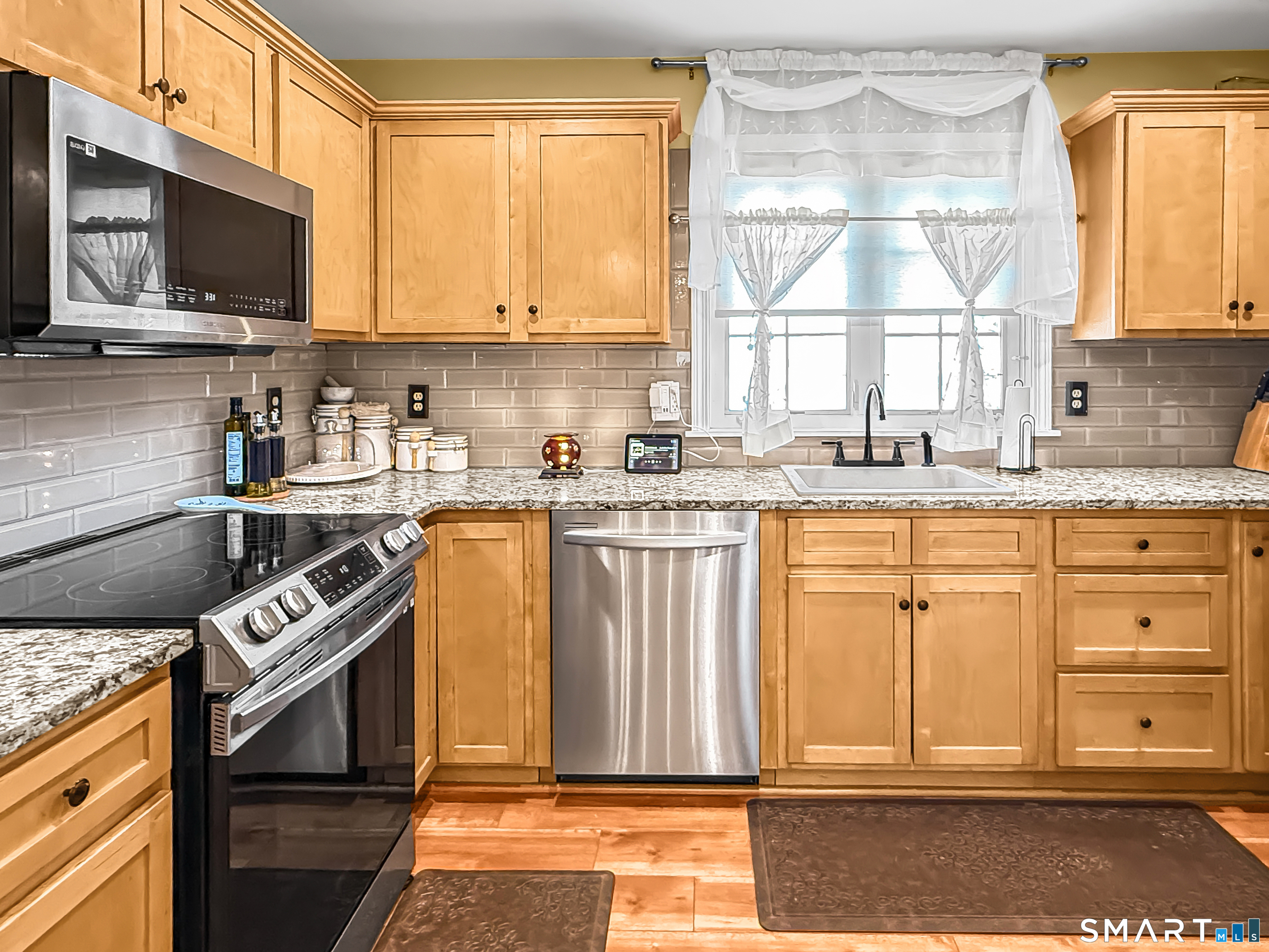 800 Seaview Avenue, Unit 7604 Bridgeport, CT 06607 - Photo 8 of 32