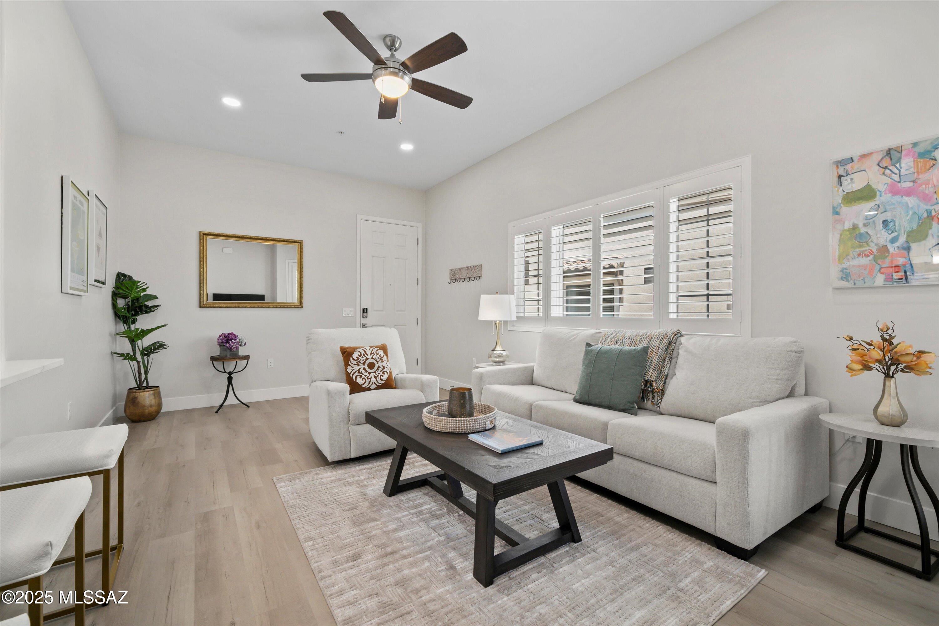 2032 East River Road, Unit 203 Tucson, AZ 85718 - Photo 8 of 28 Gallery Image 8
