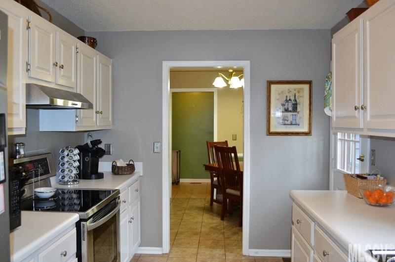 1336 Ripken Drive Hickory, NC 28602 - Photo 4 of 25