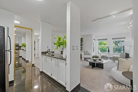 $599,000 | 2225 23rd Street, Unit 214, San Francisco, CA 94107