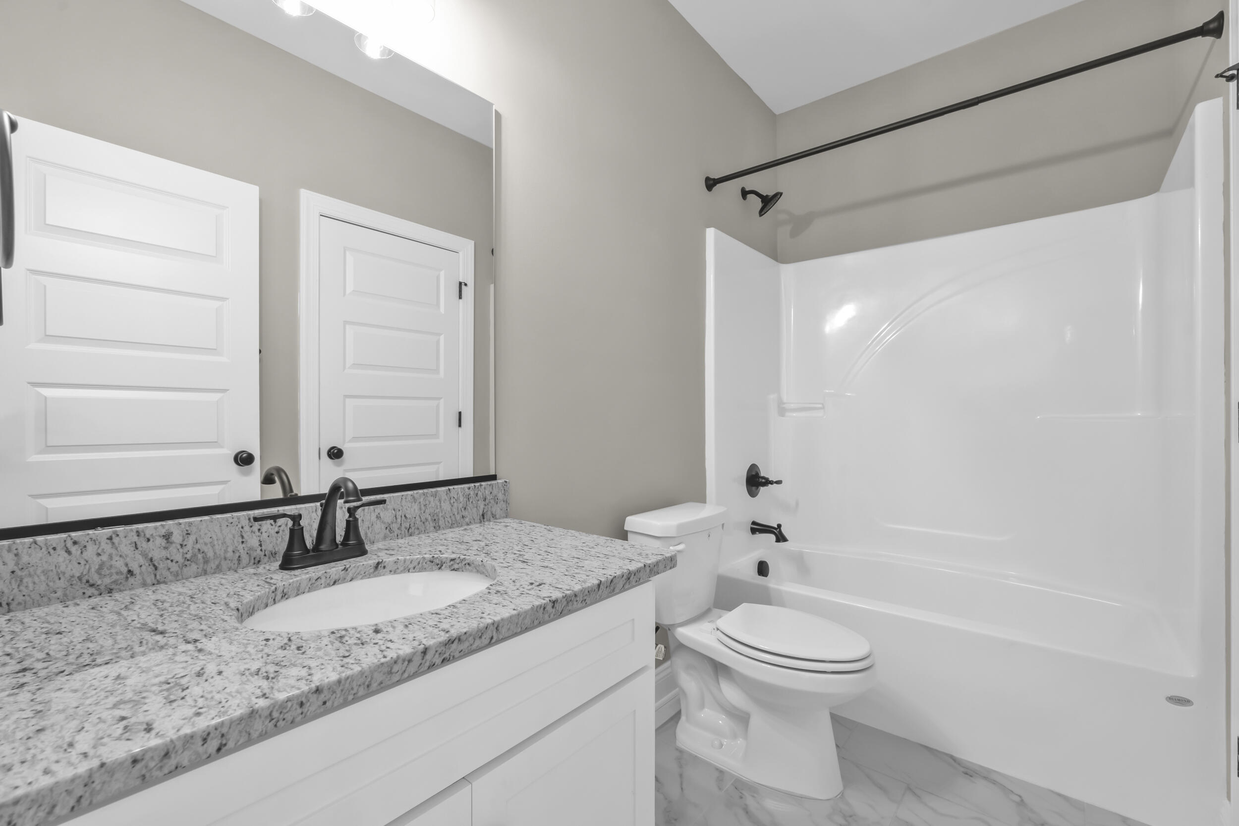 2767 Huntcliffe Drive Augusta, GA 30909 - Photo 13 of 36 Downstair Bath