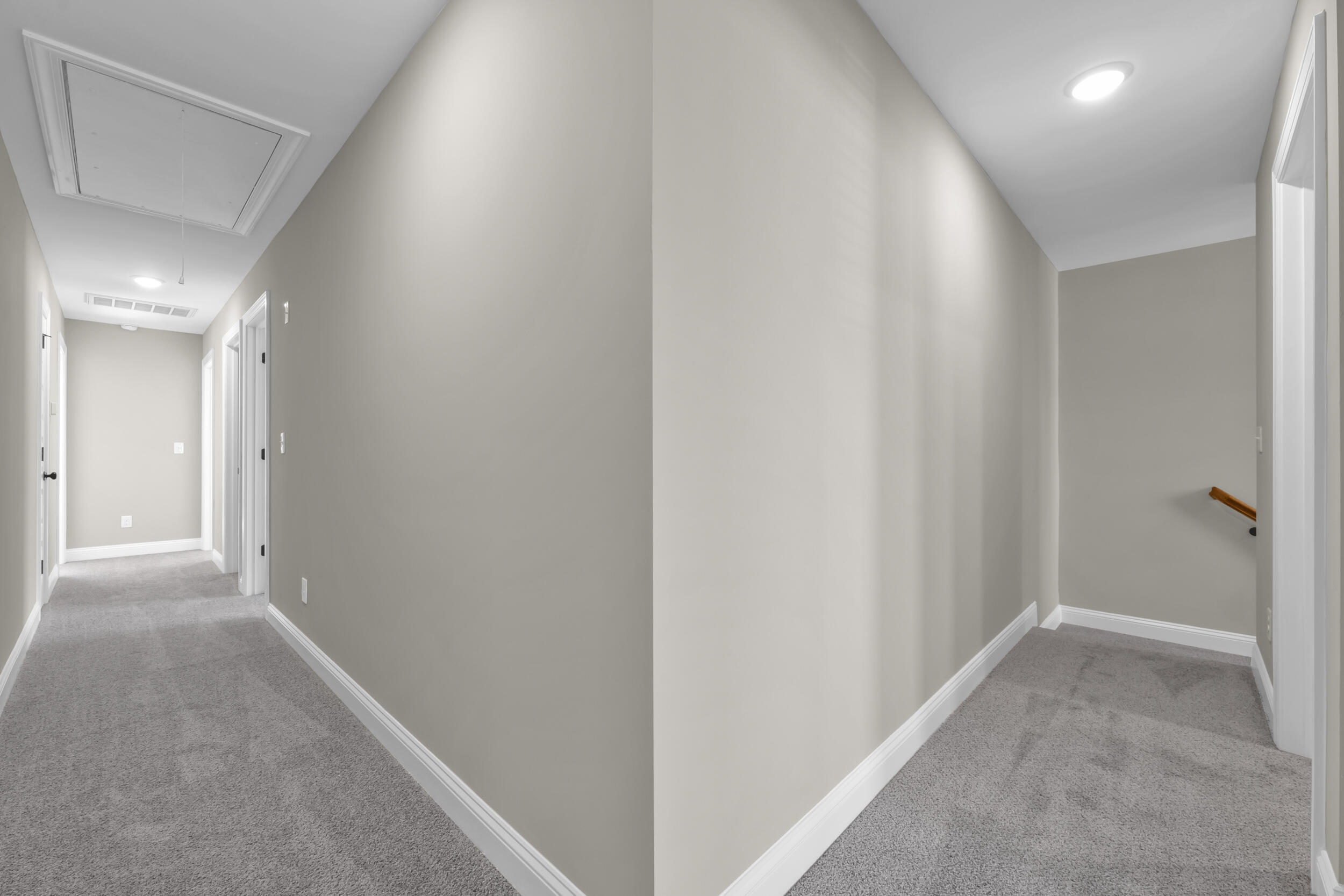 2767 Huntcliffe Drive Augusta, GA 30909 - Photo 23 of 36 Upstairs Foyer to Hallway