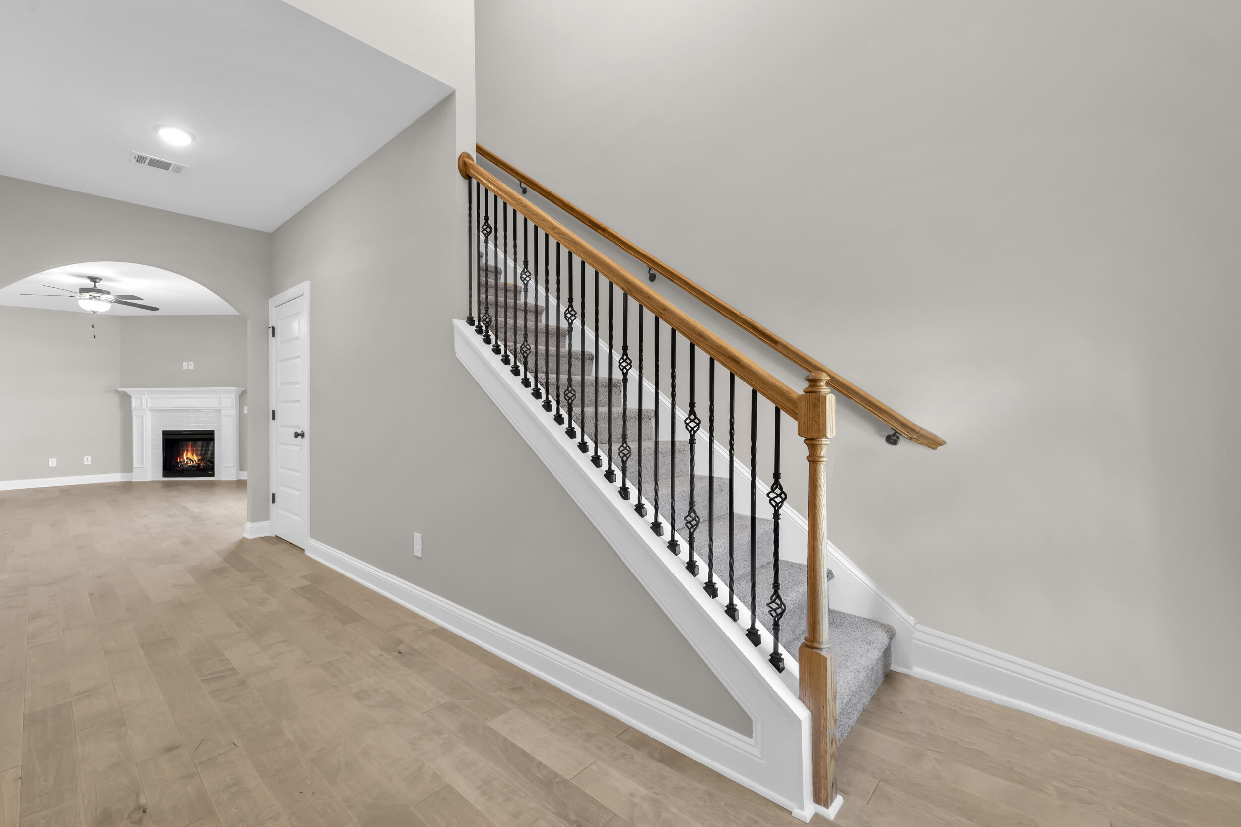 2767 Huntcliffe Drive Augusta, GA 30909 - Photo 3 of 36 Foyer