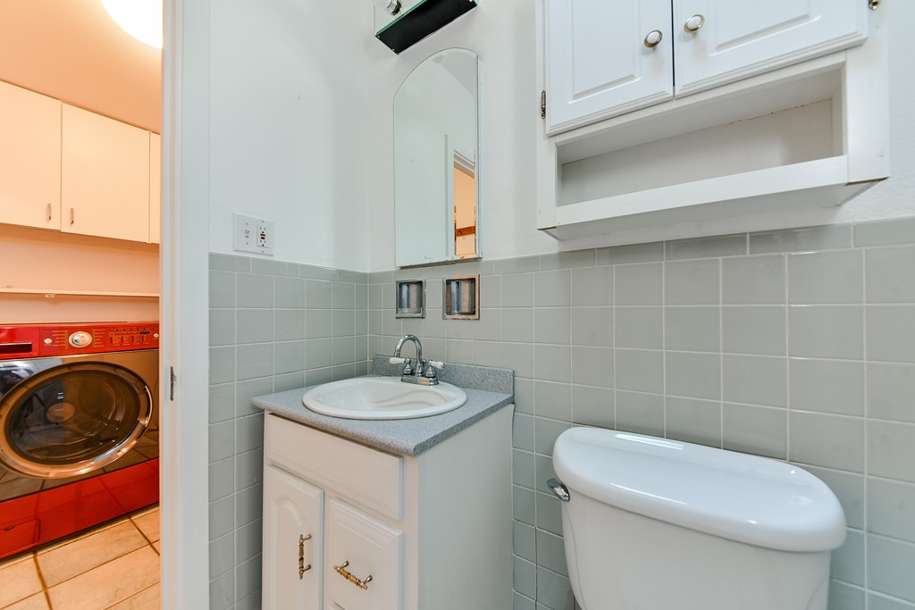 83 Nason Hill Road Sherborn, MA 01770 - Photo 9 of 24 Gallery Image 9