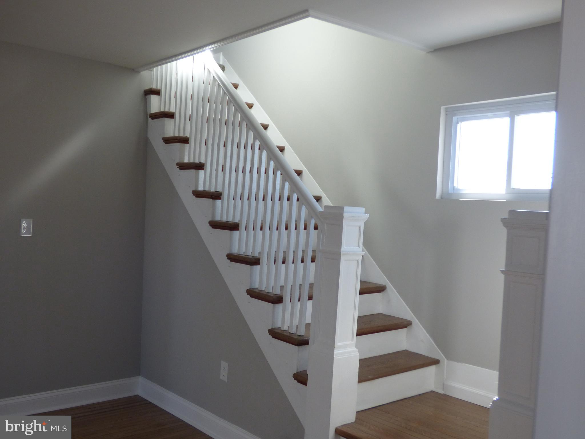 726 Newportville Road Croydon, PA 19021 - Photo 11 of 30 a view of entryway