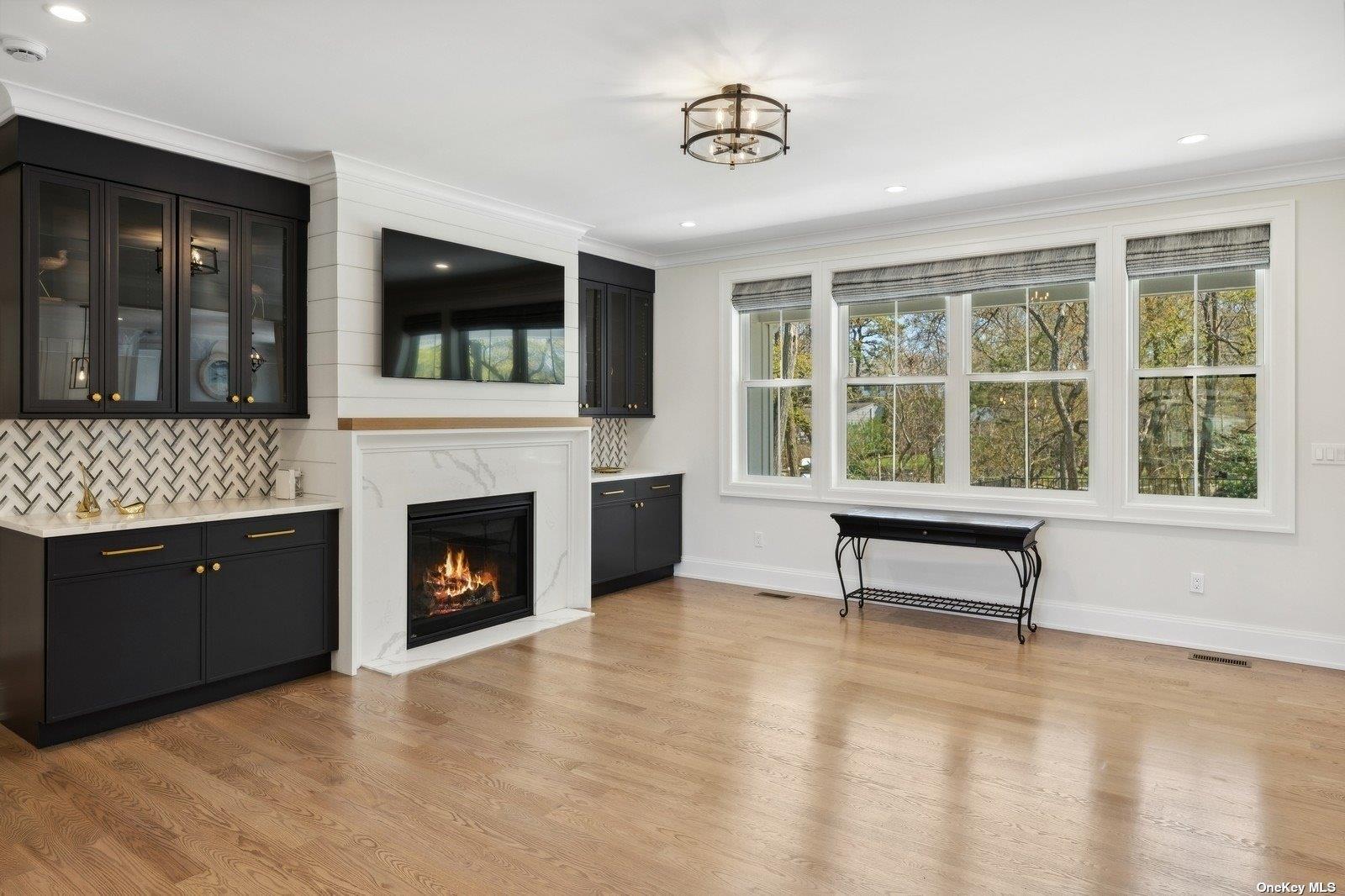 910 Glenn Road Southold, NY 11971 - Photo 2 of 33 Gallery Image 2