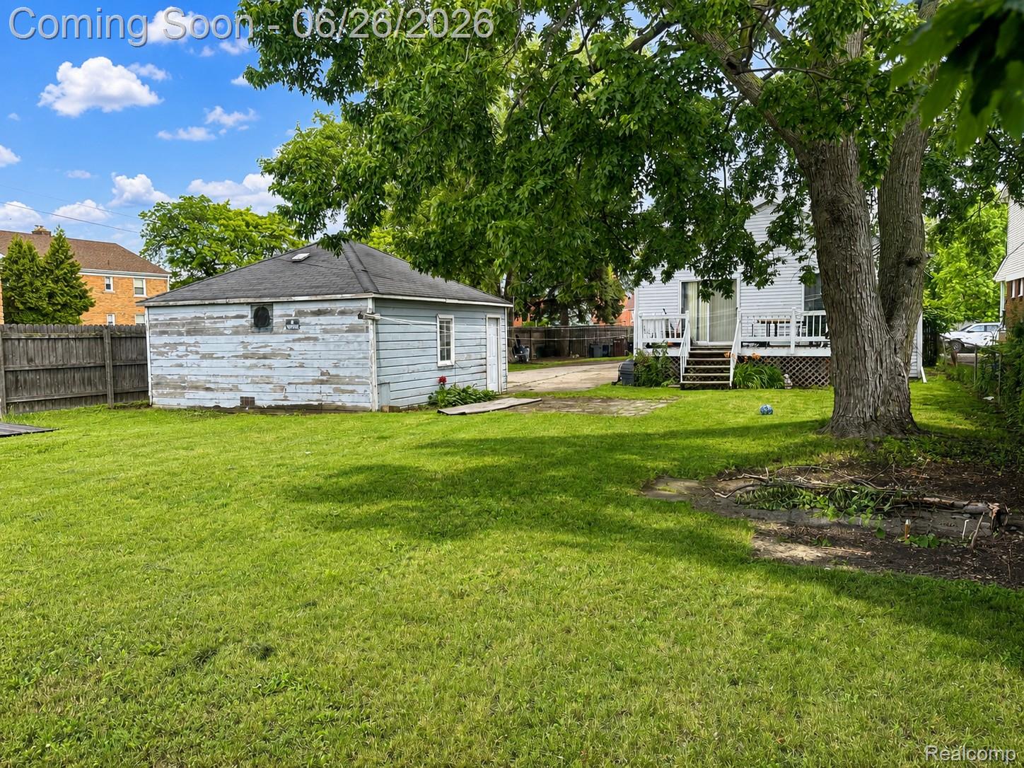 8056 Central Street Center Line, MI 48015 - Photo 24 of 25 904.jpeg