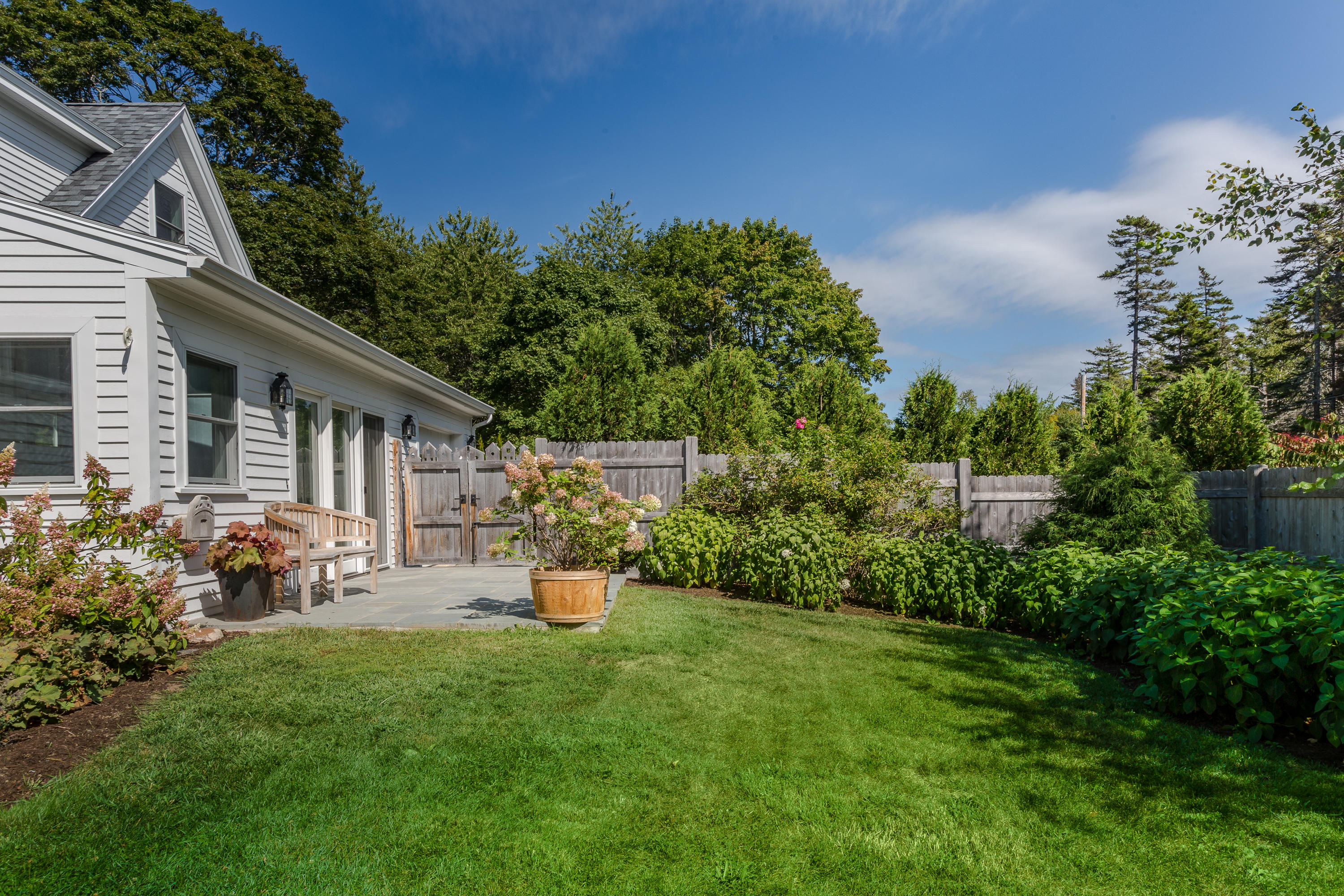 11 Manchester Road Northeast Harbor, ME 04662 - Photo 5 of 33 11ManchesterRd-NortheastHarbor