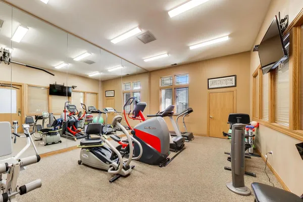 $400,000 | 2392 Carillon Drive, Grayslake, IL 60030