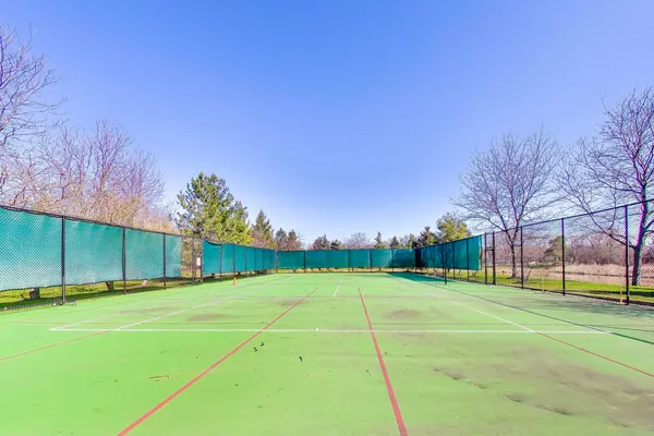 $400,000 | 2392 Carillon Drive, Grayslake, IL 60030