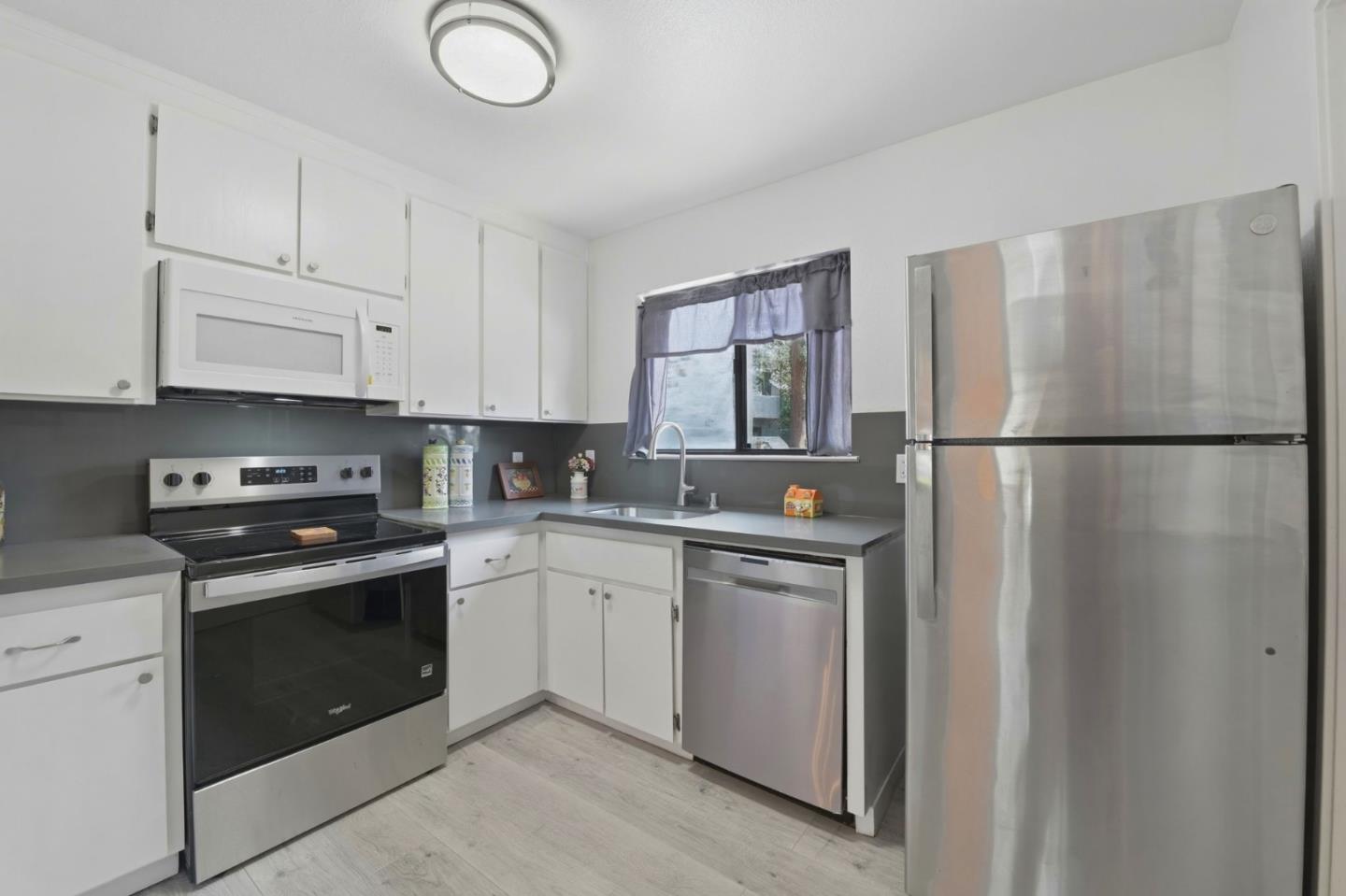 18003 Incline Road Hayward, CA 94541 - Photo 5 of 30