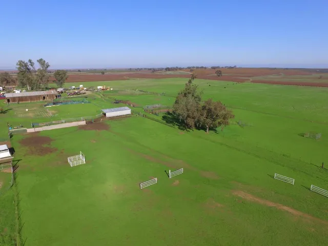 $1,850,000 | 29266 Dry Creek Road, Galt, CA 95632