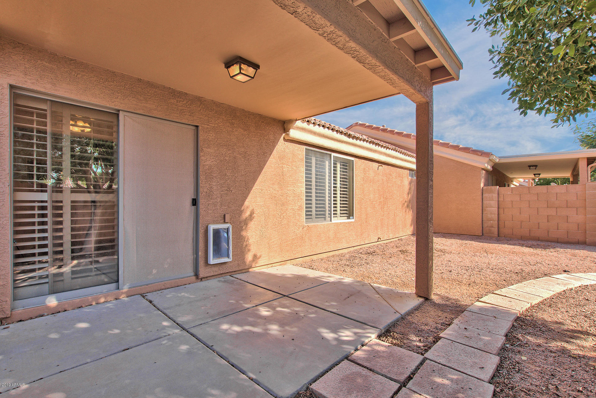 1260 South Lindsay Road, Unit 9 Mesa, AZ 85204 - Photo 17 of 24 Covered Back Patio