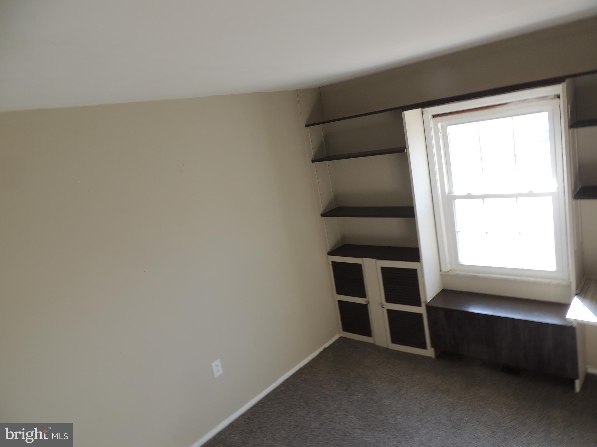 2402 Papaya Road Edgewood, MD 21040 - Photo 21 of 38 3rd bedroom