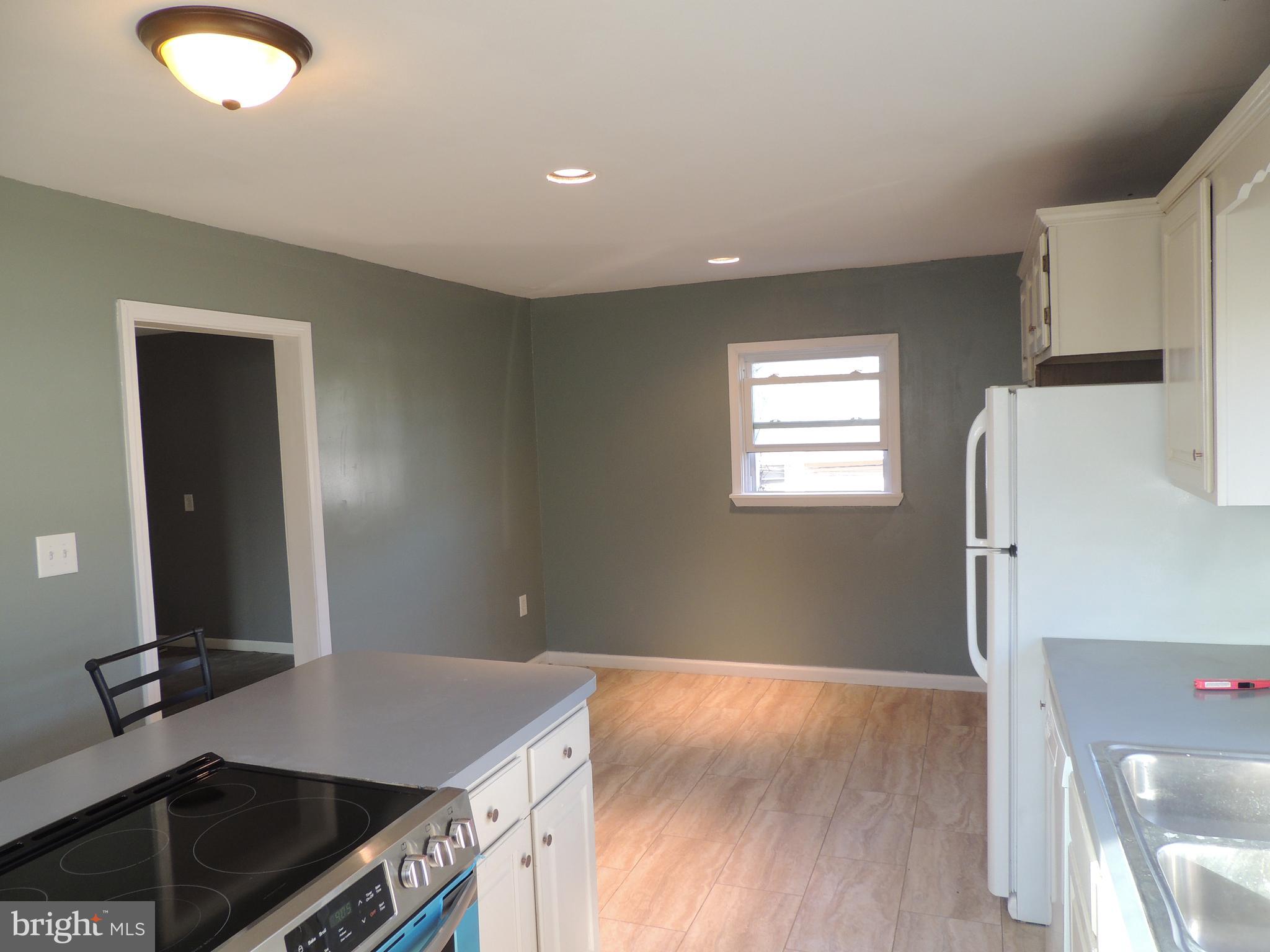 2402 Papaya Road Edgewood, MD 21040 - Photo 4 of 38 Gallery Image 4
