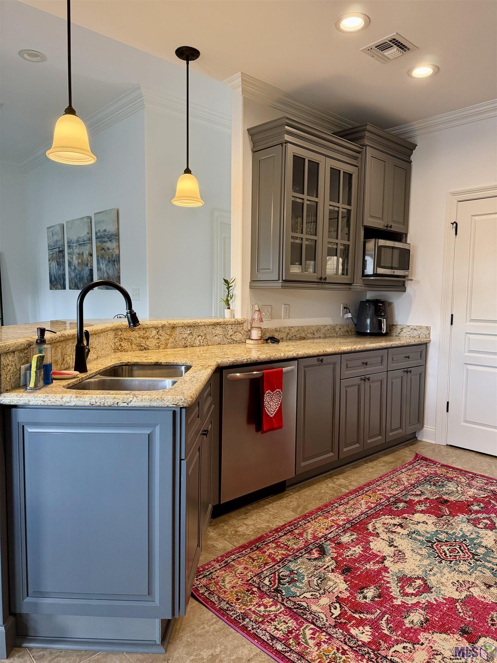 273 Rue Reece Houma, LA 70364 - Photo 6 of 26