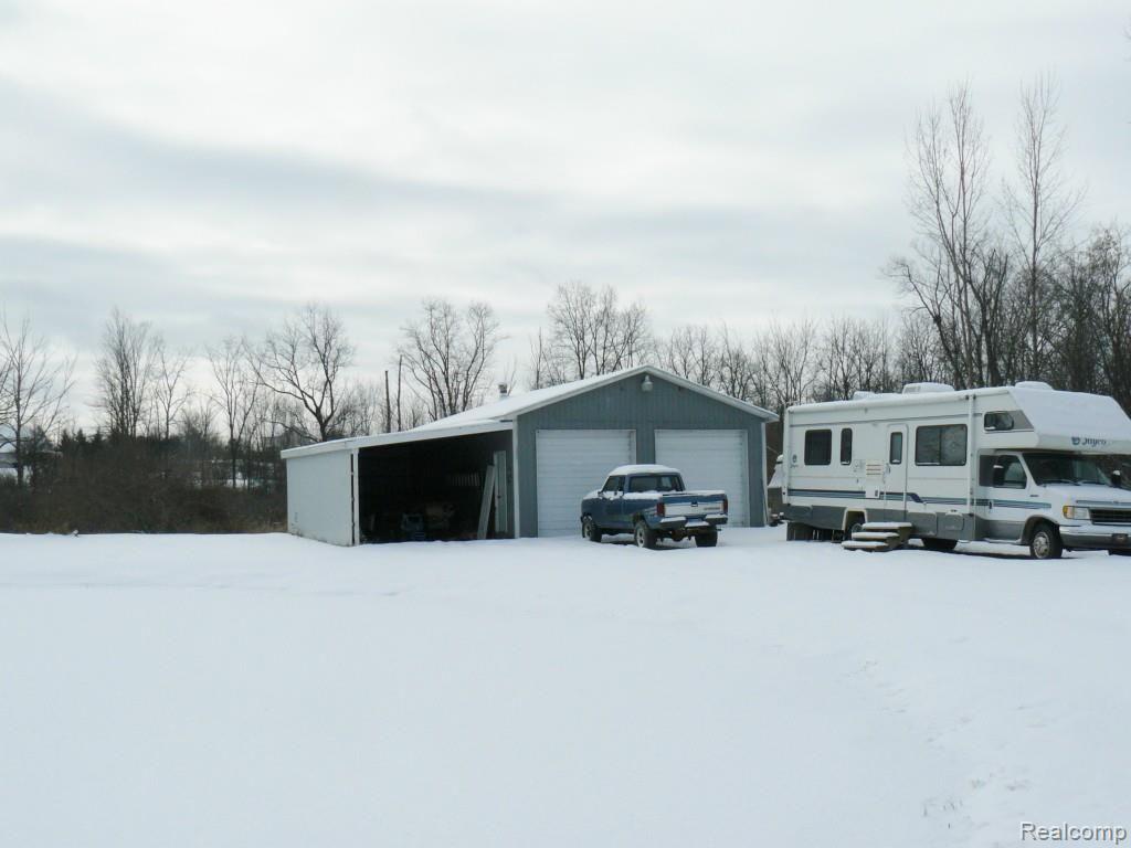 7180 McGuire Road Fenton, MI 48430 - Photo 5 of 50 26 x 30 Pole Barn