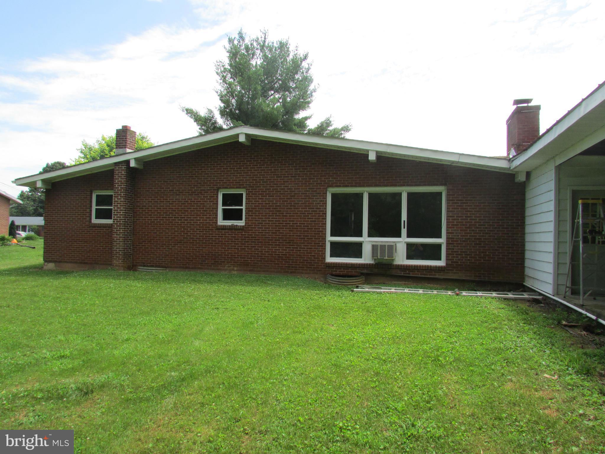 194 Rural Retreat Drive Ranson, WV 25438 - Photo 6 of 26 Exterior (Rear)