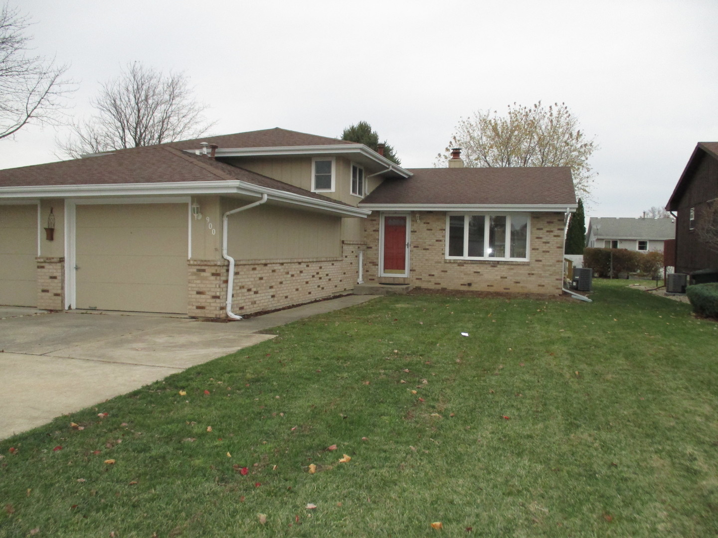 900 West McKinley Road Ottawa, IL 61350 - Photo 1 of 22 Gallery Image 1