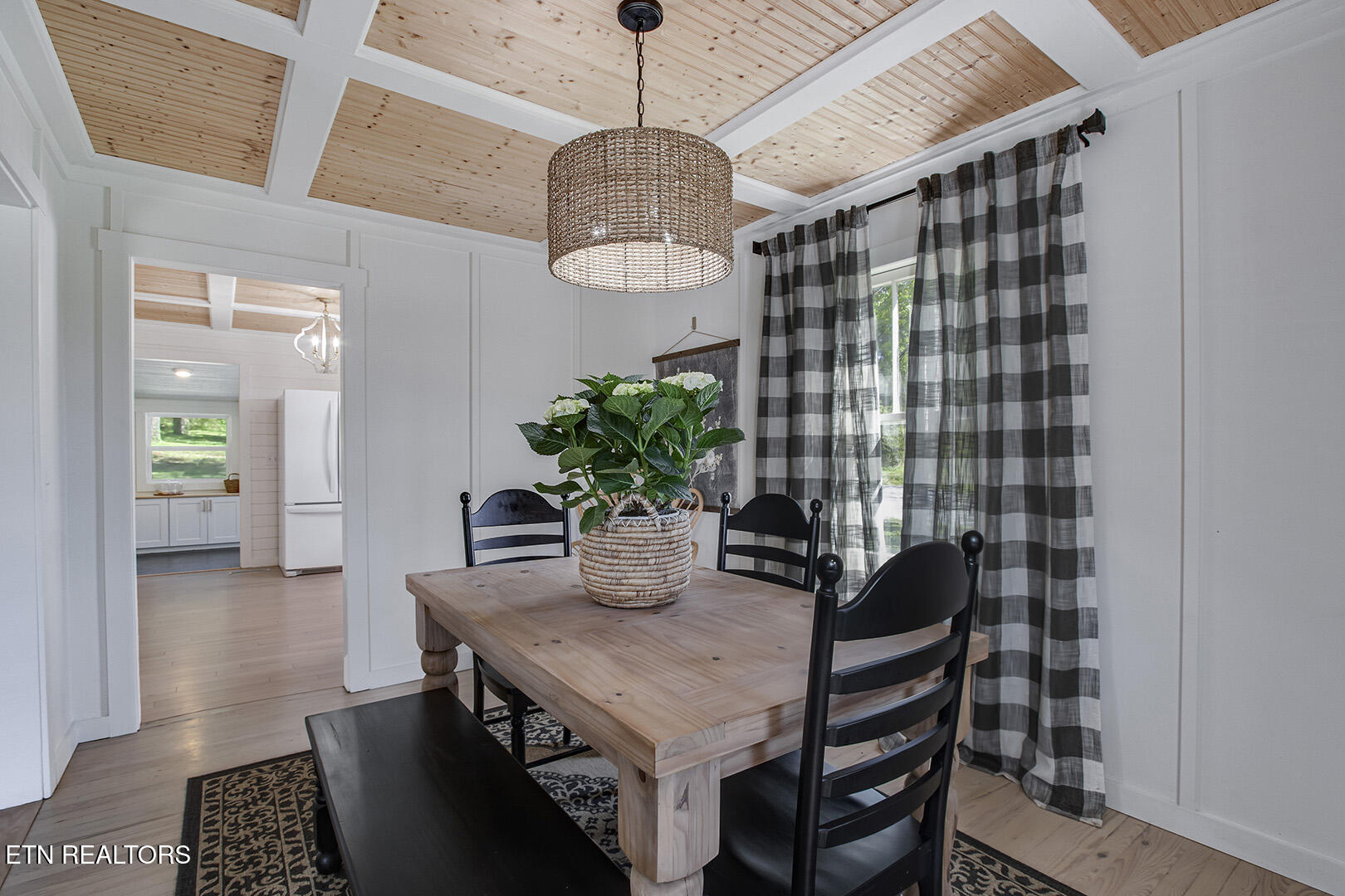 17716 Highway 58 Decatur, TN 37322 - Photo 12 of 35 12_StateHwy58N_17716_Dining04