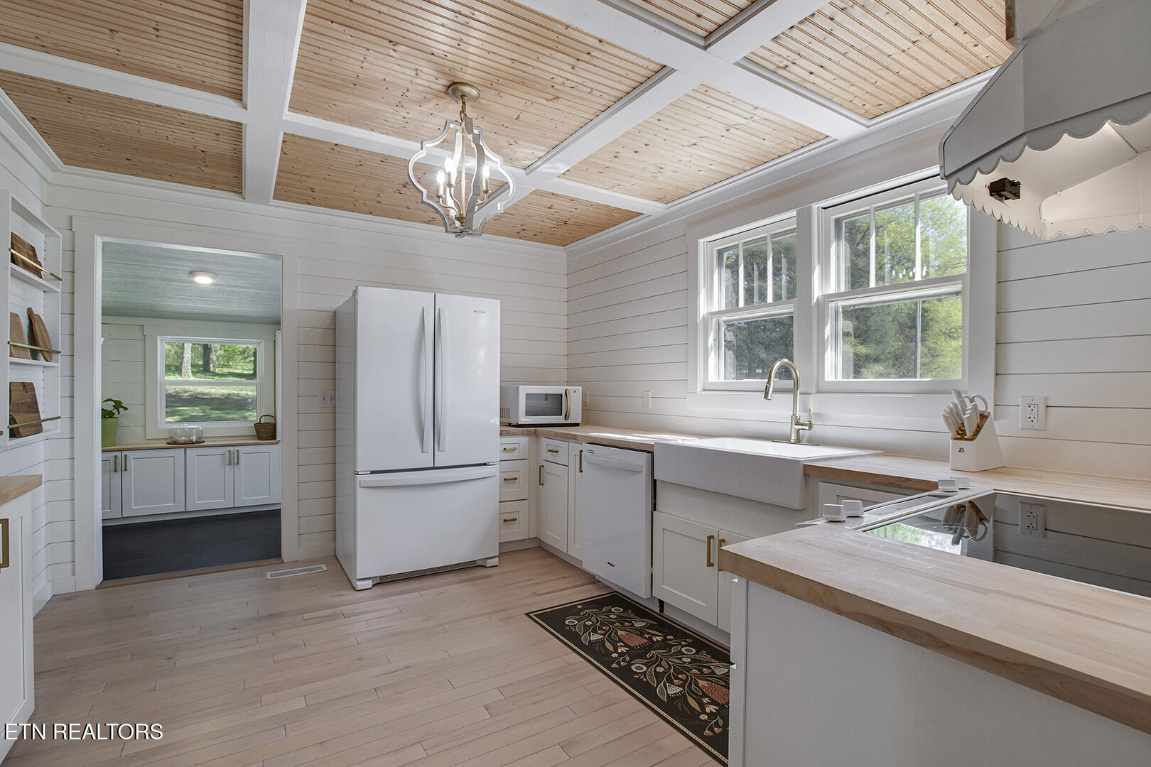 17716 Highway 58 Decatur, TN 37322 - Photo 13 of 35 13_StateHwy58N_17716_Kitchen01