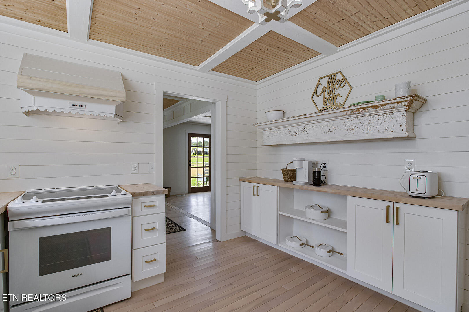 17716 Highway 58 Decatur, TN 37322 - Photo 15 of 35 15_StateHwy58N_17716_Kitchen03