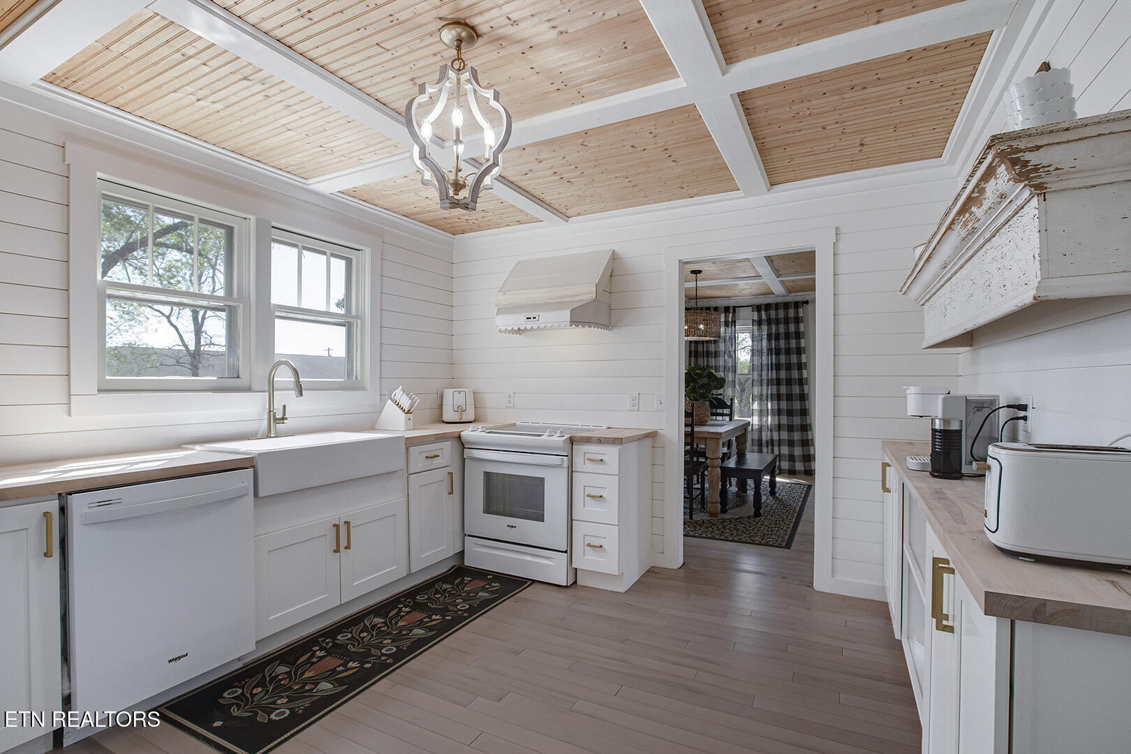 17716 Highway 58 Decatur, TN 37322 - Photo 16 of 35 16_StateHwy58N_17716_Kitchen04