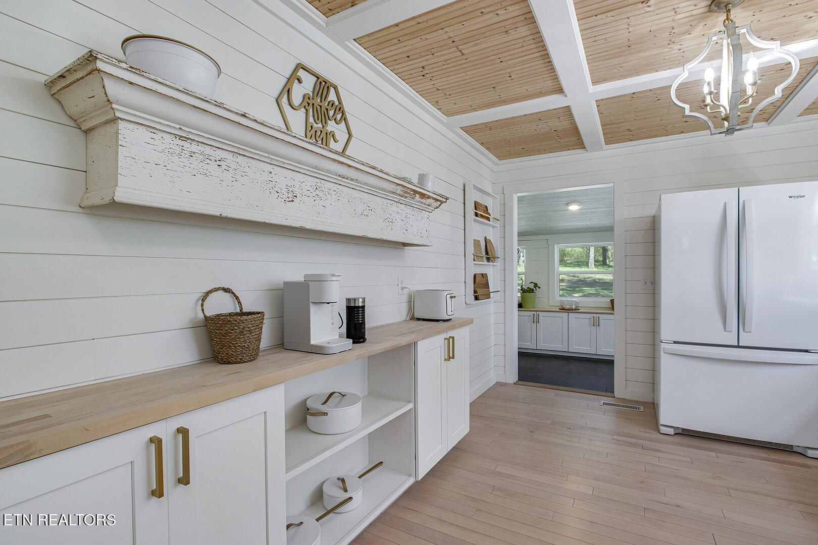 17716 Highway 58 Decatur, TN 37322 - Photo 17 of 35 17_StateHwy58N_17716_Kitchen05