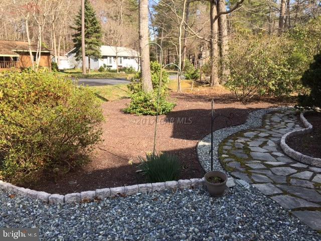 25 Canal Road Ocean Pines, MD 21811 - Photo 3 of 24
