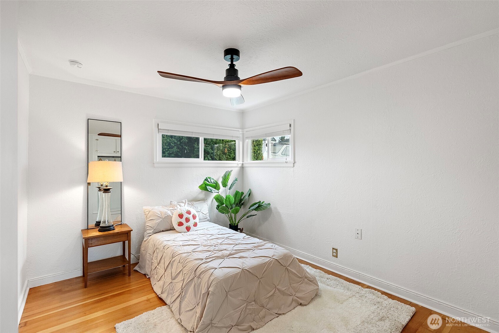 2309 Terrace Street Bremerton, WA 98310 - Photo 11 of 27 Gallery Image 11
