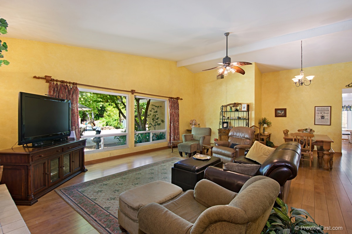 168 Amigos Way Fallbrook, CA 92028 - Photo 14 of 25 Gallery Image 14
