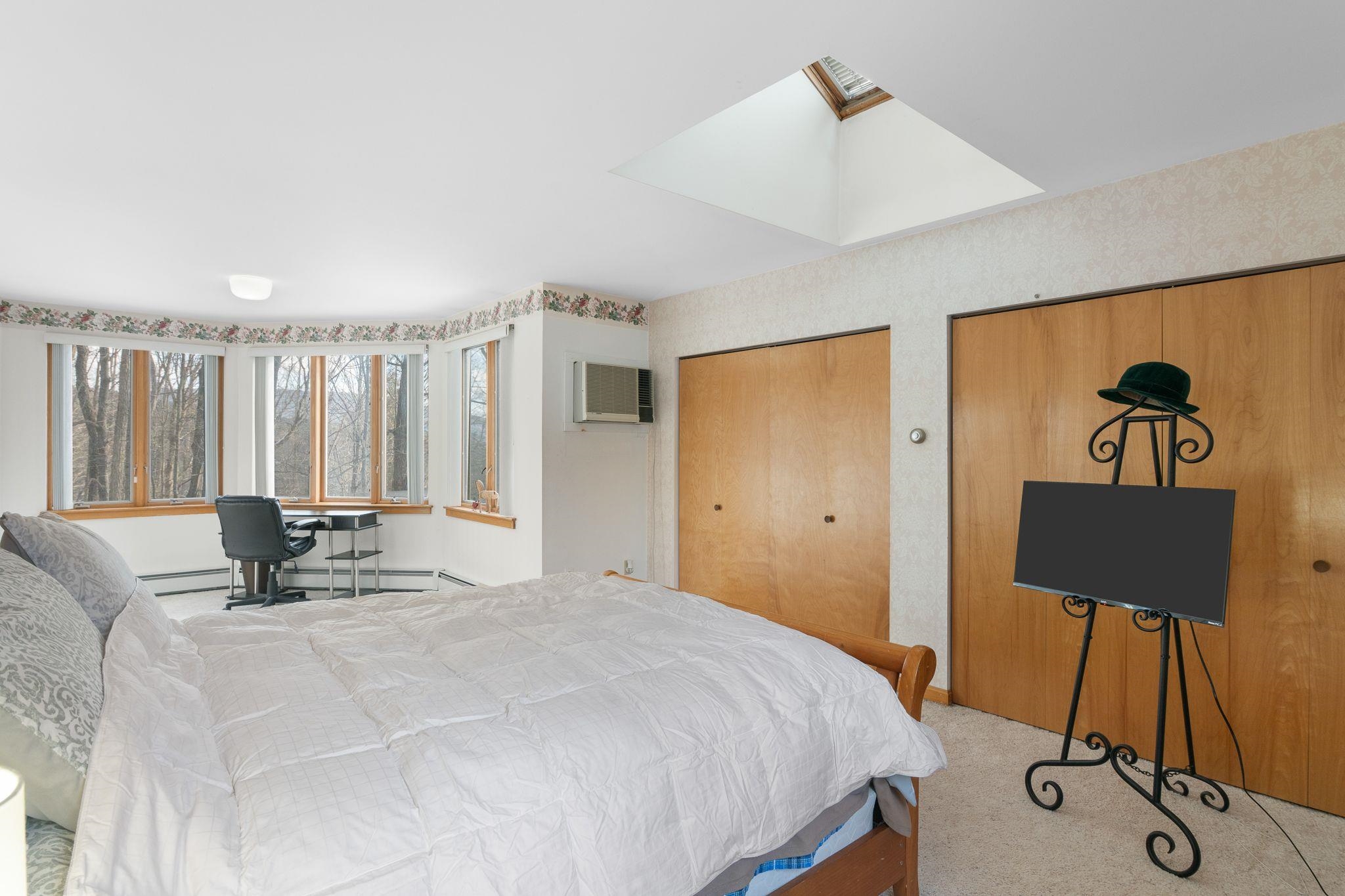 87 Orchard Street, Unit 87 Brattleboro, VT 05301 - Photo 18 of 27