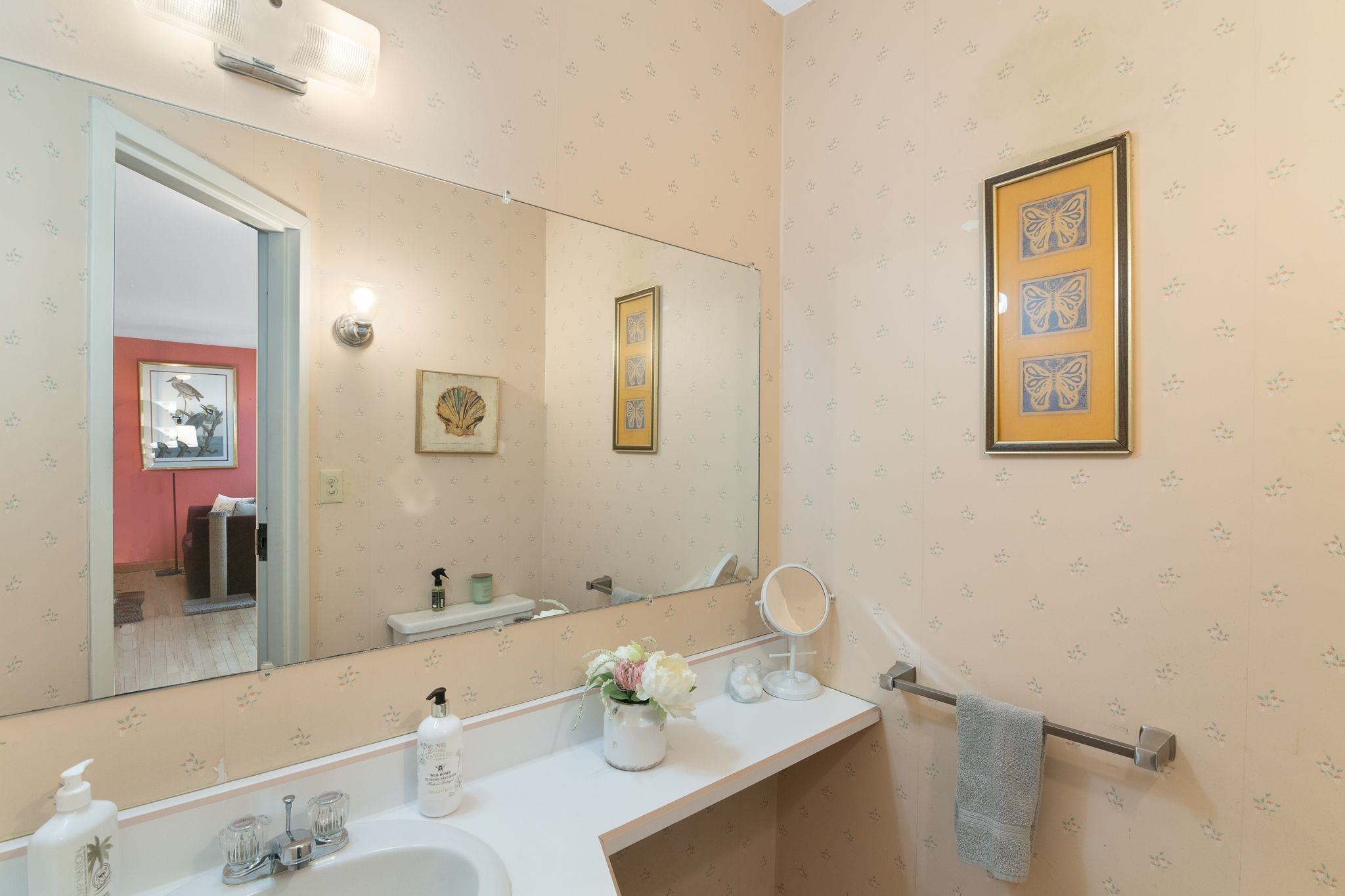 87 Orchard Street, Unit 87 Brattleboro, VT 05301 - Photo 22 of 27