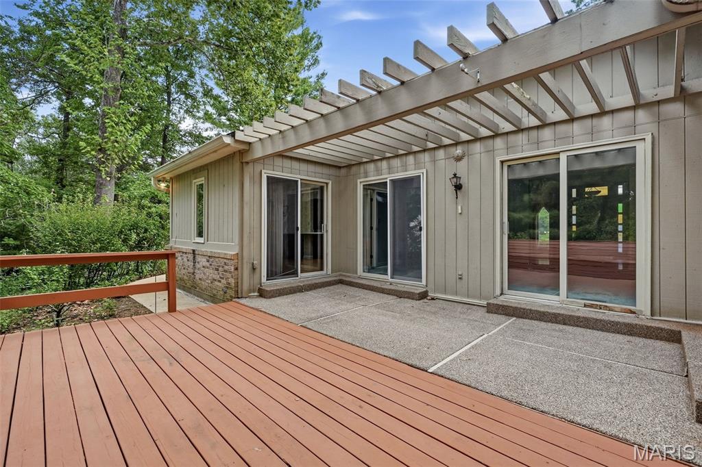 14619 Hunters Point Chesterfield, MO 63017 - Photo 46 of 49 Gallery Image 46