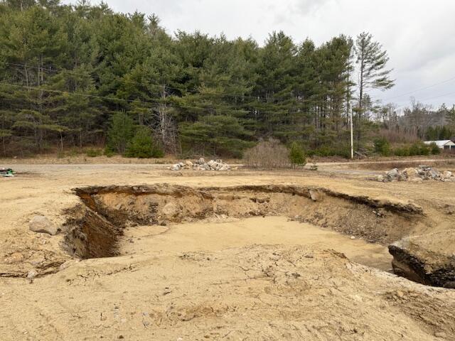 33 Buck Road Bryant Pond, ME 04219 - Photo 5 of 11 IMG_9179