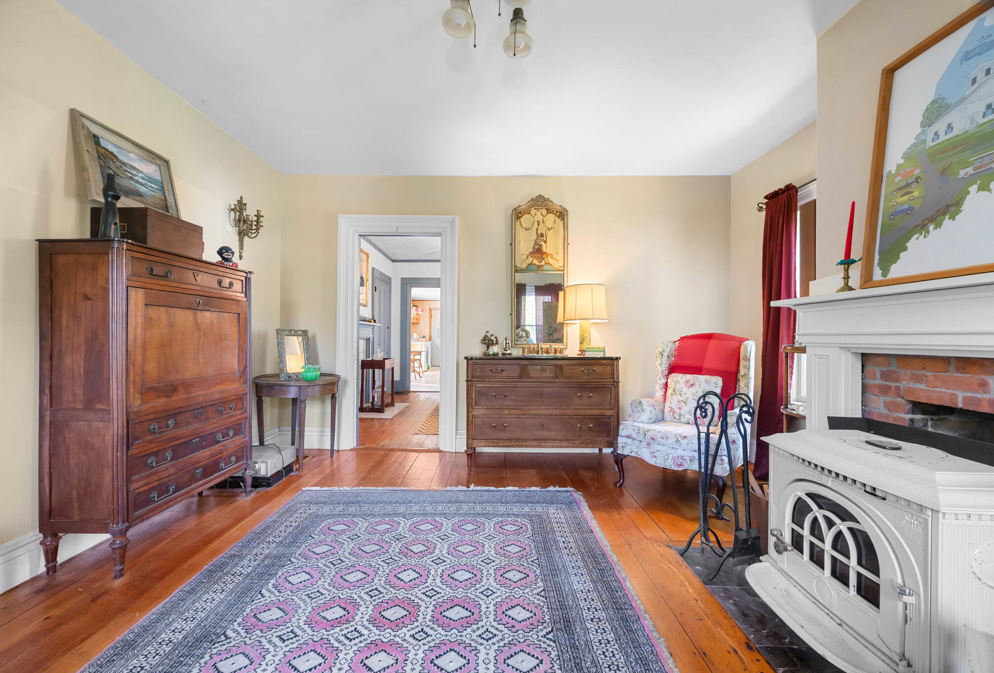 61 Point Street Columbia Falls, ME 04623 - Photo 18 of 68 Living Room