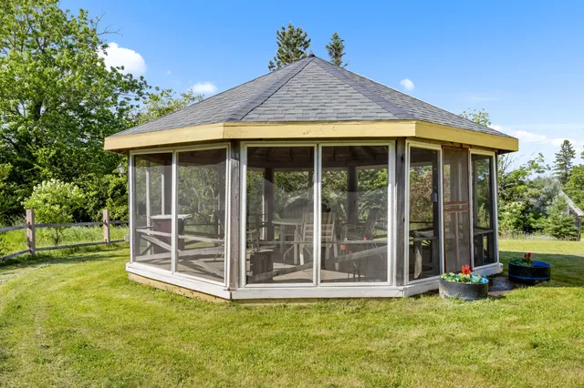 $675,000 | 61 Point Street, Columbia Falls, ME 04623