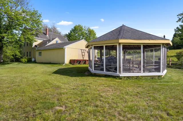 $675,000 | 61 Point Street, Columbia Falls, ME 04623